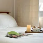 The Cozy Nonhyeon, Gangnam Eonju Station 5 Min, 2 Bedrooms, Premium Beds, Value For Money, Biz Trip